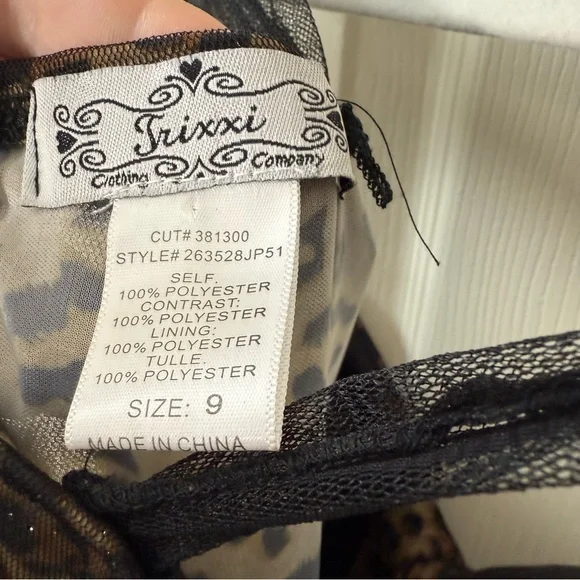 Trixxi Sparkly Layered Leopard Print Formal Dress Spaghetti Strap Womens size 9 - Picture 10 of 10